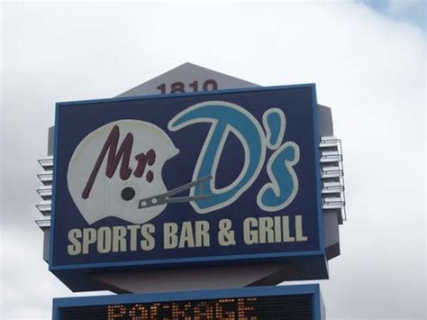 mr d sports bar